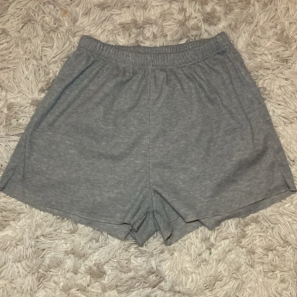 SHEIN Grey Lounge Set - Picture 9 of 10